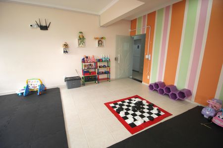 Apartamento para alugar com 55m², 2 quartos e 1 vagaÁrea comum