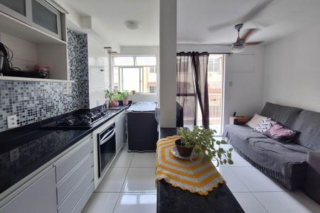 Apartamento à venda com 57m², 2 quartos e 1 vagaCozinha