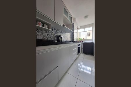 Apartamento à venda com 57m², 2 quartos e 1 vagaCozinha