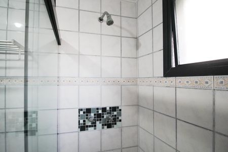 Apartamento para alugar com 88m², 2 quartos e 1 vaga Apartamento para alugar com 88m², 2 quartos e 1 vagaBanheiro social