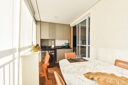 Apartamento à venda com 36m², 1 quarto e sem vaga Apartamento à venda com 36m², 1 quarto e sem vagaVaranda