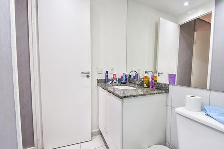 Apartamento à venda com 36m², 1 quarto e sem vaga Apartamento à venda com 36m², 1 quarto e sem vagaBanheiro
