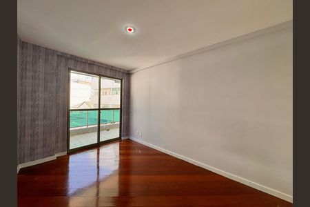 Apartamento para alugar com 85m², 2 quartos e 2 vagas Apartamento para alugar com 85m², 2 quartos e 2 vagasSuíte