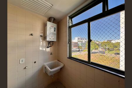 Apartamento para alugar com 85m², 2 quartos e 2 vagas Apartamento para alugar com 85m², 2 quartos e 2 vagasCozinha e Área de Serviço