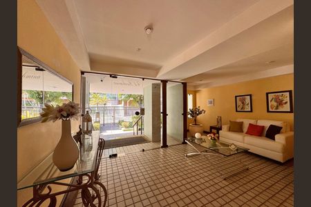Apartamento para alugar com 85m², 2 quartos e 2 vagas Apartamento para alugar com 85m², 2 quartos e 2 vagasÁrea comum