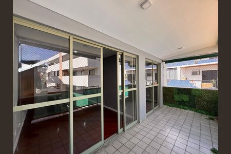 Varanda de apartamento para alugar com 2 quartos, 85m² em Recreio dos Bandeirantes, Rio de Janeiro