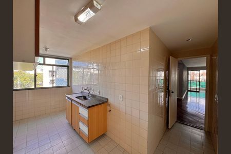 Apartamento para alugar com 85m², 2 quartos e 2 vagas Apartamento para alugar com 85m², 2 quartos e 2 vagasCozinha e Área de Serviço