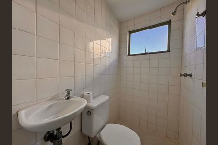 Apartamento para alugar com 85m², 2 quartos e 2 vagas Apartamento para alugar com 85m², 2 quartos e 2 vagasCozinha e Área de Serviço - Banheiro