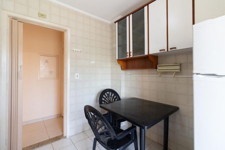 Apartamento à venda com 61m², 2 quartos e 1 vaga Apartamento à venda com 61m², 2 quartos e 1 vagaCozinha