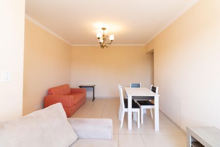 Sala de apartamento para alugar com 2 quartos, 61m² em Jardim Ester, São Paulo