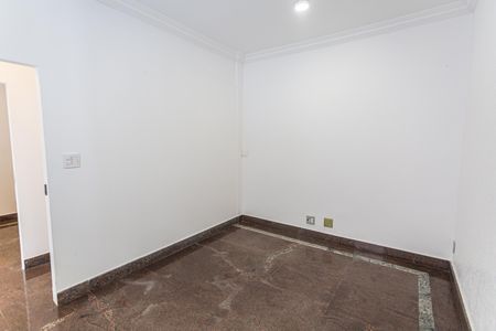 Casa para alugar com 300m², 4 quartos e 3 vagasQuarto 