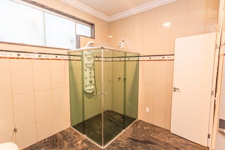 Casa para alugar com 300m², 4 quartos e 3 vagasBanheiro Social