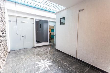Casa para alugar com 300m², 4 quartos e 3 vagasEntrada Lateral 1