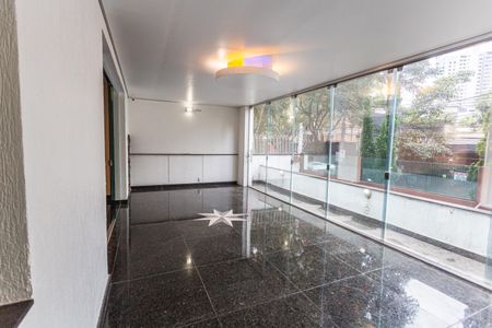 Sala 1 de casa para alugar com 4 quartos, 300m² em Sion, Belo Horizonte
