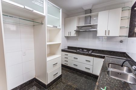 Casa para alugar com 300m², 4 quartos e 3 vagasCozinha