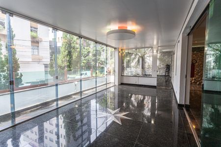 Casa para alugar com 300m², 4 quartos e 3 vagasSala 1