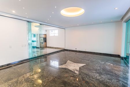 Casa para alugar com 300m², 4 quartos e 3 vagasSala 2