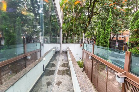 Casa para alugar com 300m², 4 quartos e 3 vagasVaranda da Sala 1