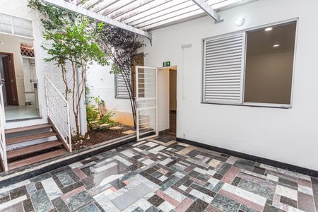 Casa para alugar com 300m², 4 quartos e 3 vagasJardim de Inverno