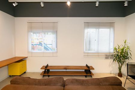 Apartamento à venda com 45m², 1 quarto e sem vagaSala/Cozinha