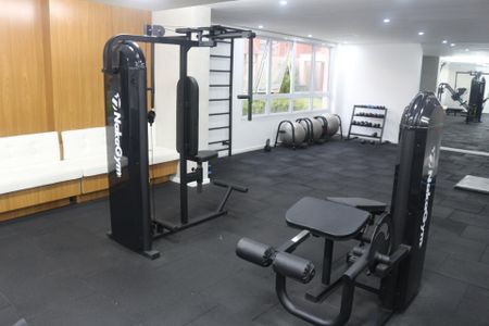 Apartamento para alugar com 63m², 2 quartos e 2 vagasÁrea comum - Academia