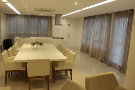 Apartamento para alugar com 63m², 2 quartos e 2 vagasÁrea comum - Salão de festas