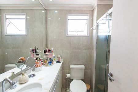 Apartamento à venda com 86m², 3 quartos e 2 vagasBanheiro da suíte