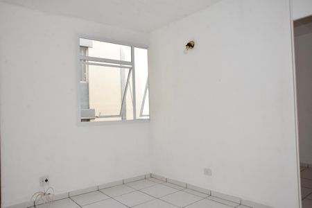 Sala de apartamento para alugar com 2 quartos, 58m² em Jardim Ana Maria, Jundiaí