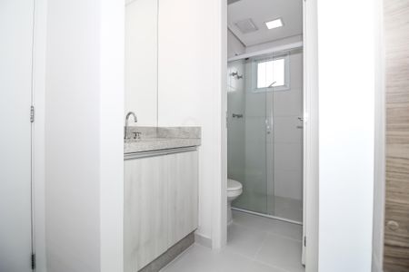 Apartamento à venda com 34m², 1 quarto e 1 vaga Apartamento à venda com 34m², 1 quarto e 1 vagaBanheiro Social