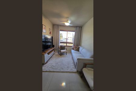 Sala/cozinha de apartamento para alugar com 3 quartos, 75m² em Vila Jardim, Porto Alegre