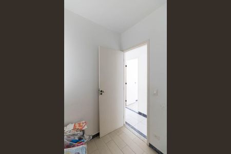 Apartamento à venda com 70m², 3 quartos e 2 vagasQuarto 2