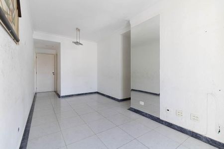 Apartamento à venda com 70m², 3 quartos e 2 vagasSala