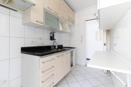 Apartamento à venda com 70m², 3 quartos e 2 vagasCozinha