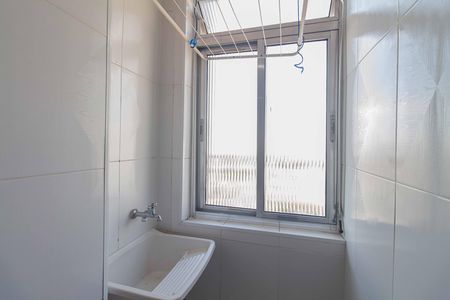 Apartamento à venda com 59m², 2 quartos e 1 vaga Apartamento à venda com 59m², 2 quartos e 1 vagaÁrea de Serviço