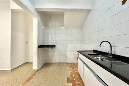 Casa para alugar com 80m², 2 quartos e sem vaga Casa para alugar com 80m², 2 quartos e sem vagaCozinha