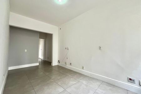 Casa para alugar com 80m², 2 quartos e sem vaga Casa para alugar com 80m², 2 quartos e sem vagaSala