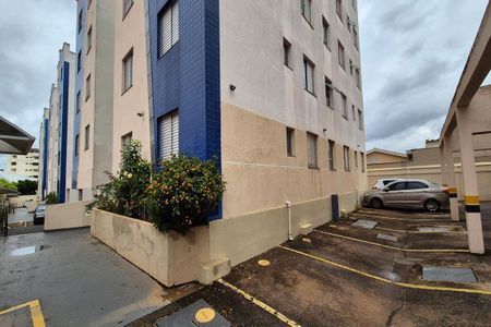 Apartamento para alugar com 53m², 2 quartos e 1 vagaFachada do bloco