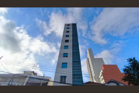 Apartamento à venda com 87m², 2 quartos e sem vaga Apartamento à venda com 87m², 2 quartos e sem vagaFachada