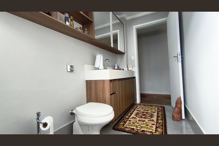 Apartamento à venda com 87m², 2 quartos e sem vaga Apartamento à venda com 87m², 2 quartos e sem vagaBanheiro social
