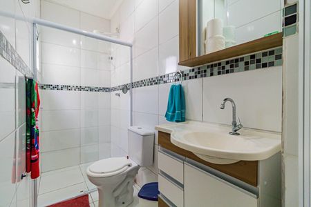 Banheiro de kitnet/studio para alugar com 1 quarto, 30m² em Vila São Luís(zona Oeste), São Paulo