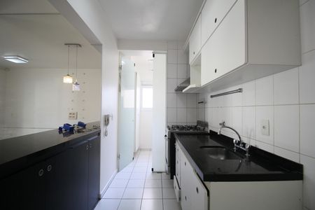 Apartamento para alugar com 69m², 2 quartos e 2 vagasCozinha