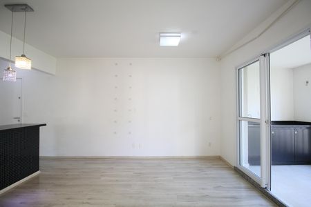 Apartamento para alugar com 69m², 2 quartos e 2 vagasSala