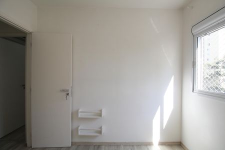 Apartamento para alugar com 69m², 2 quartos e 2 vagasQuarto
