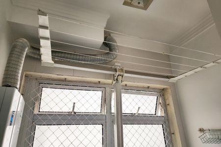 Apartamento à venda com 80m², 2 quartos e 2 vagasÁrea de Serviço