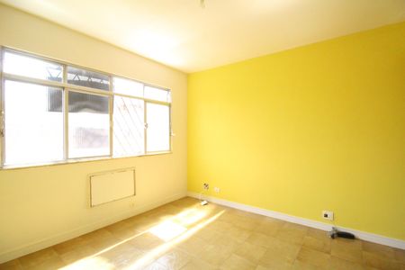 Sala de apartamento para alugar com 2 quartos, 45m² em Pechincha, Rio de Janeiro