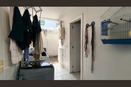 Casa de condomínio para alugar com 275m², 4 quartos e 4 vagas Casa de condomínio para alugar com 275m², 4 quartos e 4 vagasÁrea de Serviço