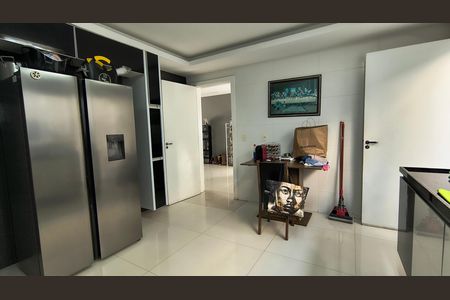 Casa de condomínio para alugar com 275m², 4 quartos e 4 vagas Casa de condomínio para alugar com 275m², 4 quartos e 4 vagasCozinha