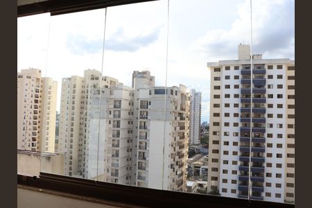Vista da Sacada de apartamento para alugar com 2 quartos, 87m² em Jardim Goiás, Goiânia