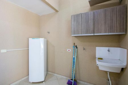 Apartamento para alugar com 134m², 2 quartos e 1 vaga Apartamento para alugar com 134m², 2 quartos e 1 vagaÁrea de serviço