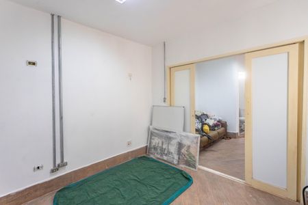 Casa à venda com 750m², 4 quartos e 4 vagasCasa 2 - quarto